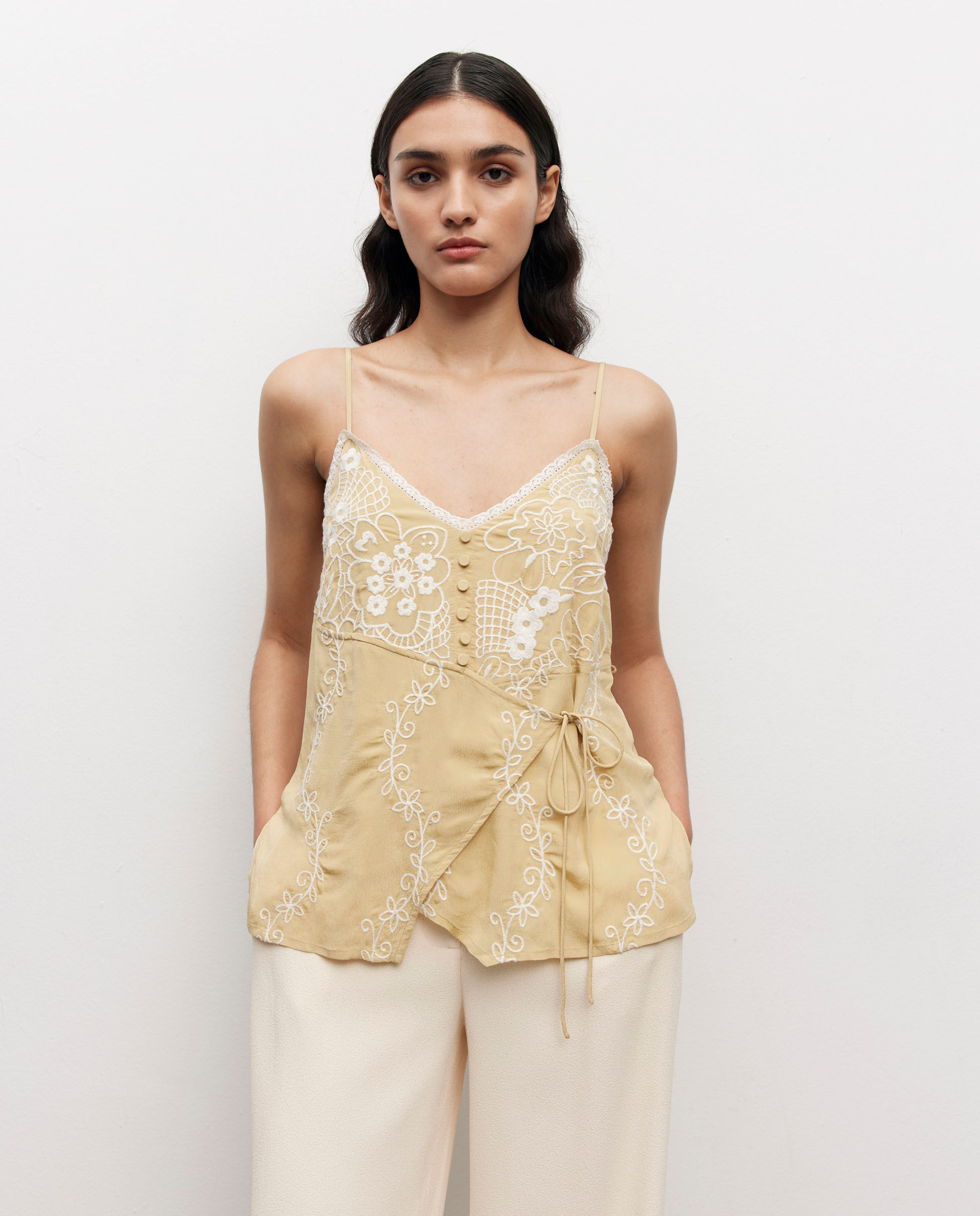 SS24 P TOP 1255 437-408