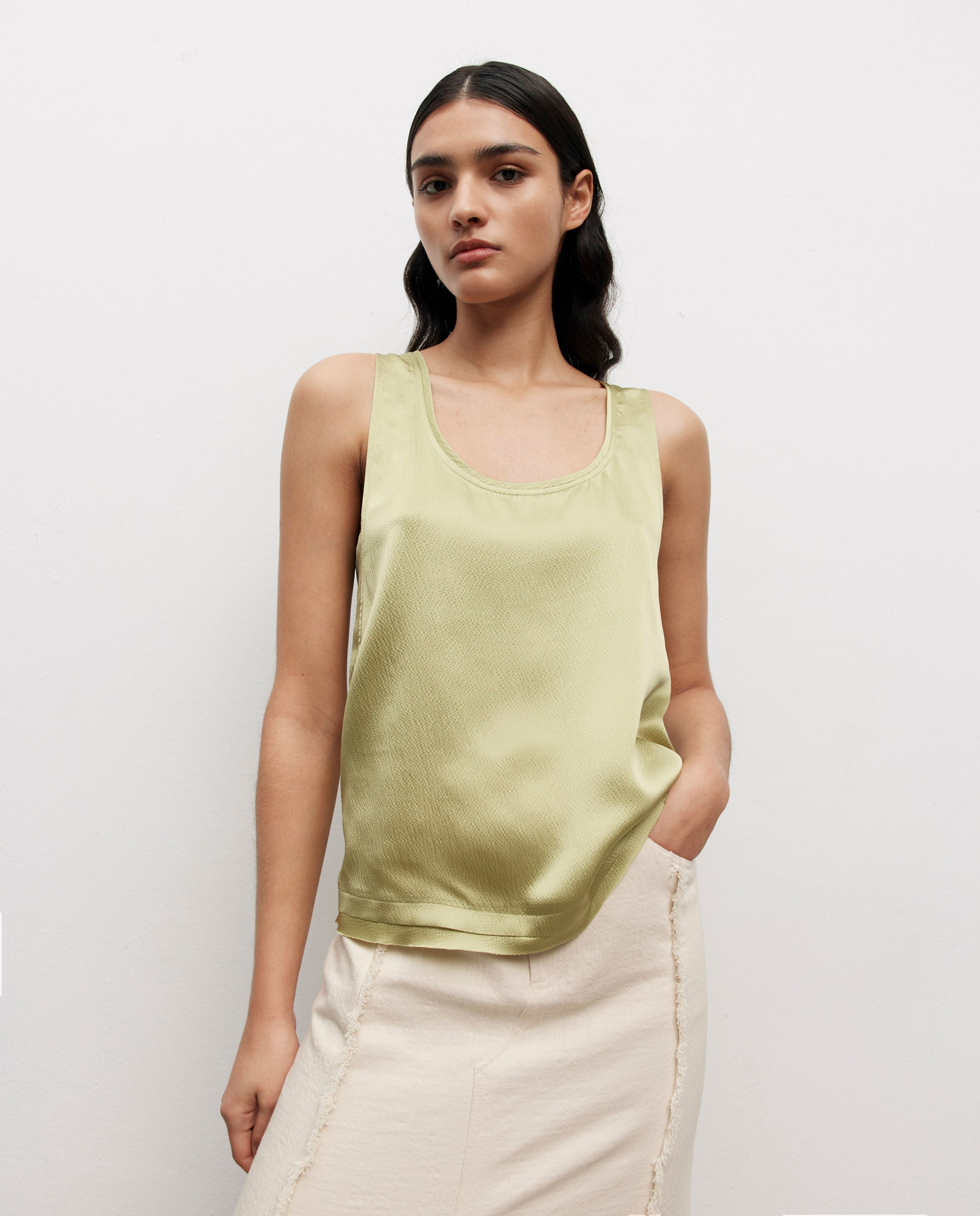 SS24 P TOP 1307 651-800